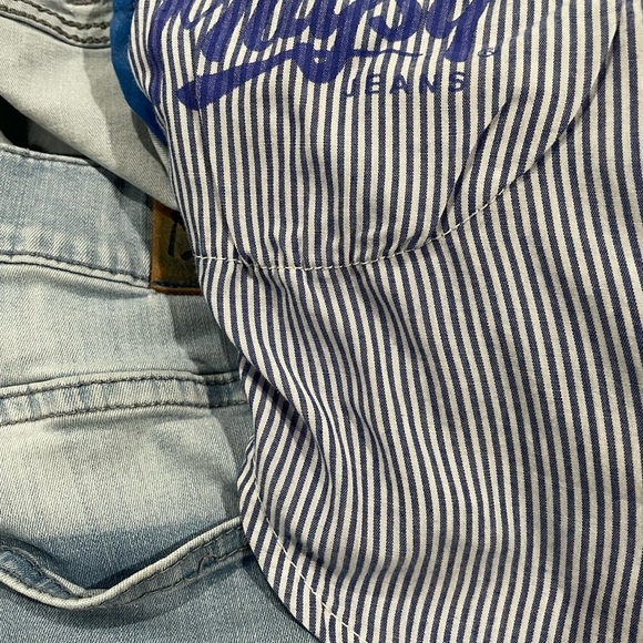 Mugsy Men's Light Stretch Blue Jeans Size 37/28.5 - Picture 7 of 8